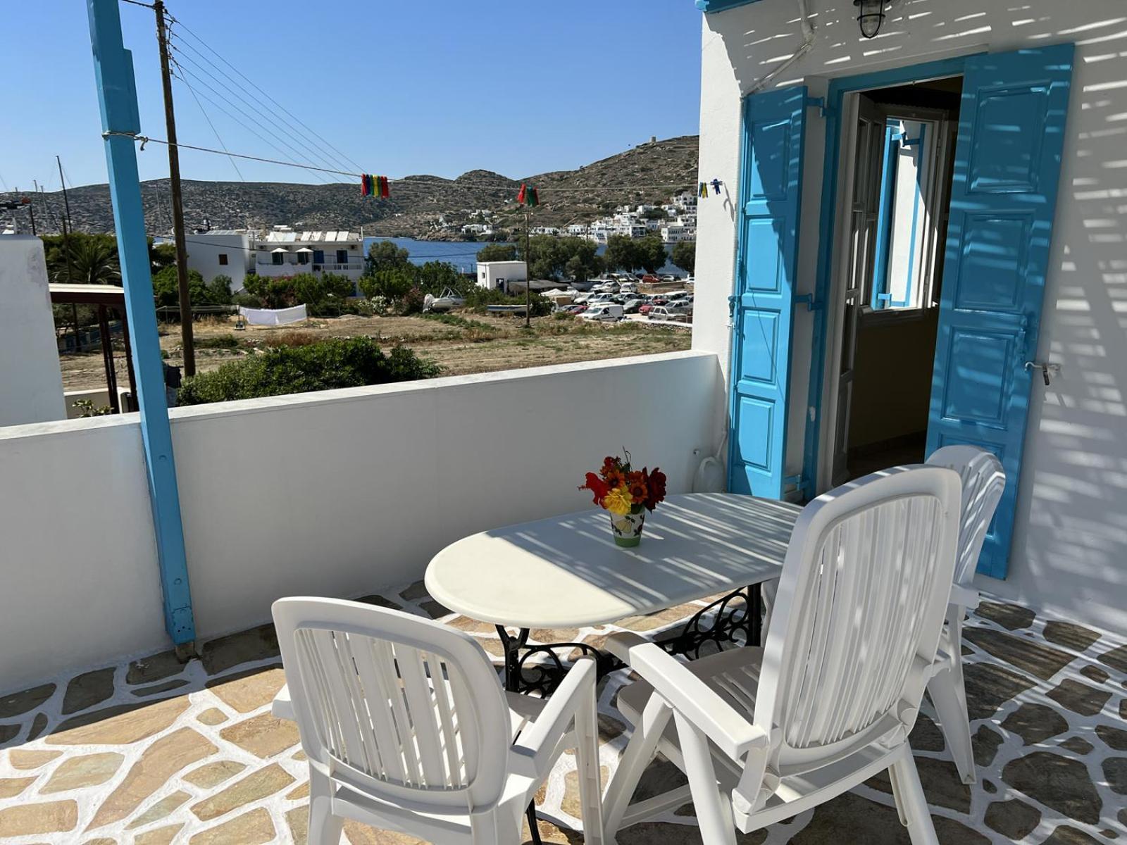 Apartment Georgia Katapola